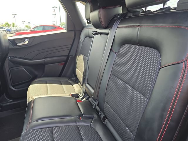 Certified 2024 Ford Escape ST-Line w/ Tech Pack #1 AWD/4WD image 28