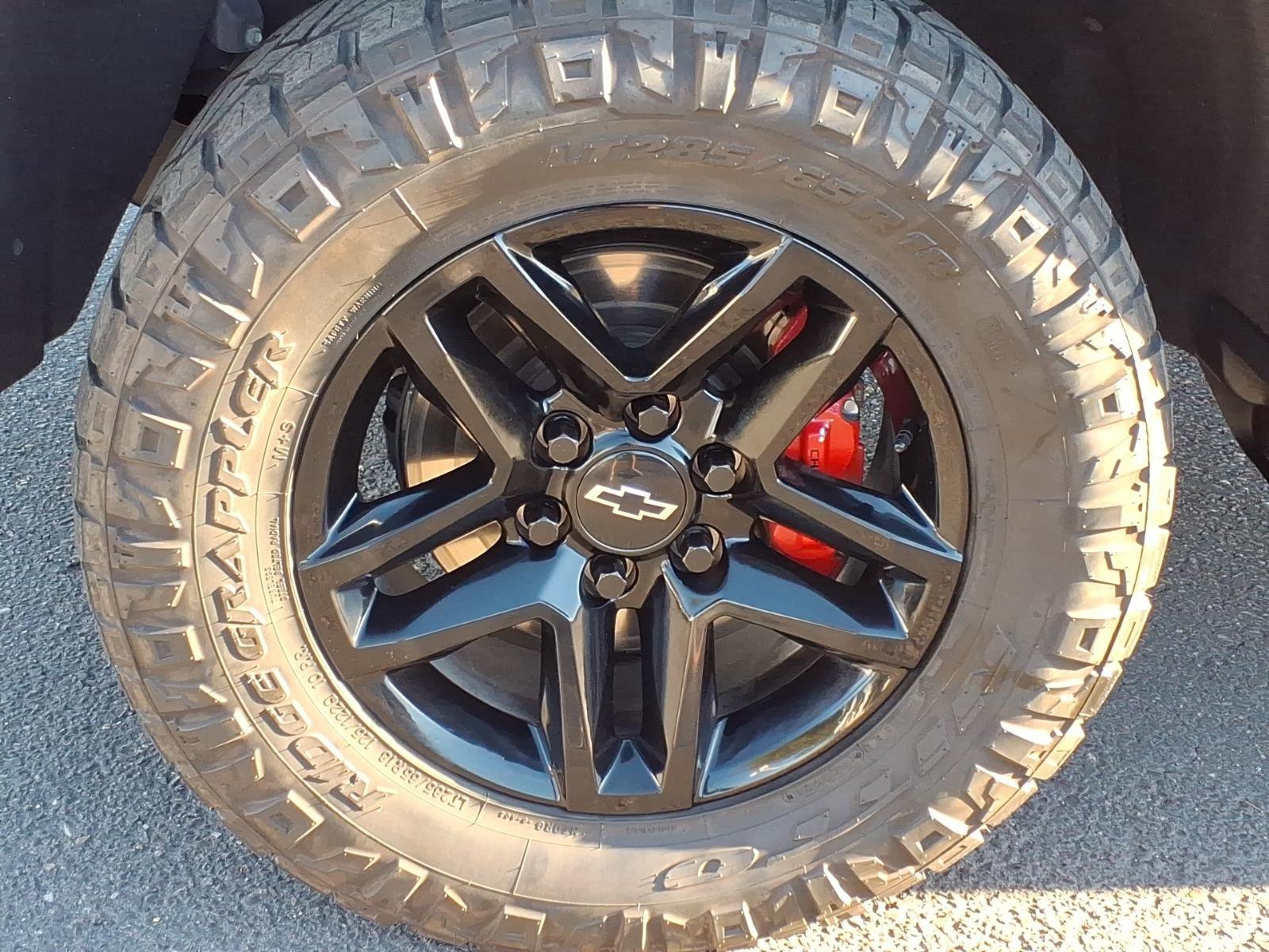 Used 2021 Chevrolet Silverado 1500 LT Trail Boss image 9