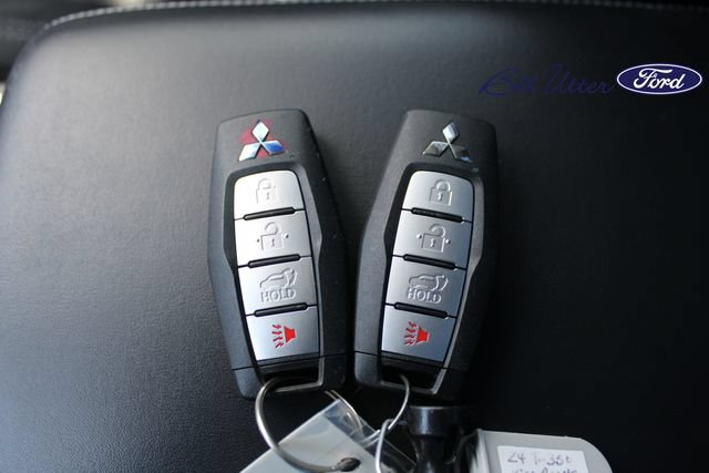 Used 2022 Mitsubishi Outlander SEL AWD/4WD image 11