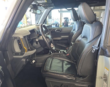 Certified 2022 Ford Bronco Badlands w/ Sasquatch Package AWD/4WD image 11