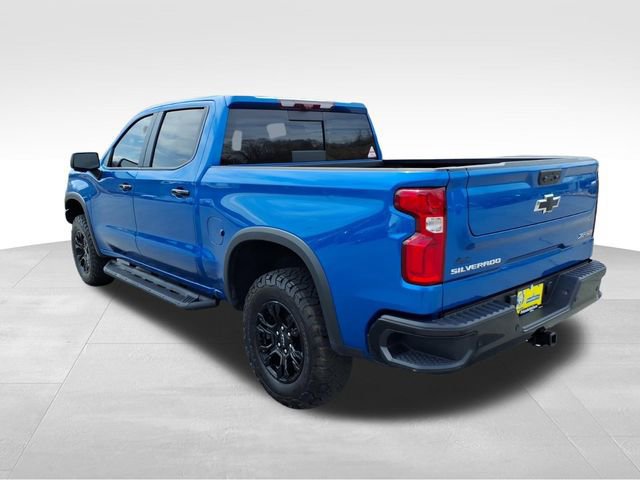 Used 2023 Chevrolet Silverado 1500 ZR2 w/ Technology Package image 4