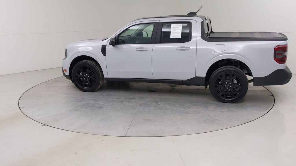 Certified 2025 Ford Maverick Lariat w/ Black Appearance Package AWD/4WD image 19