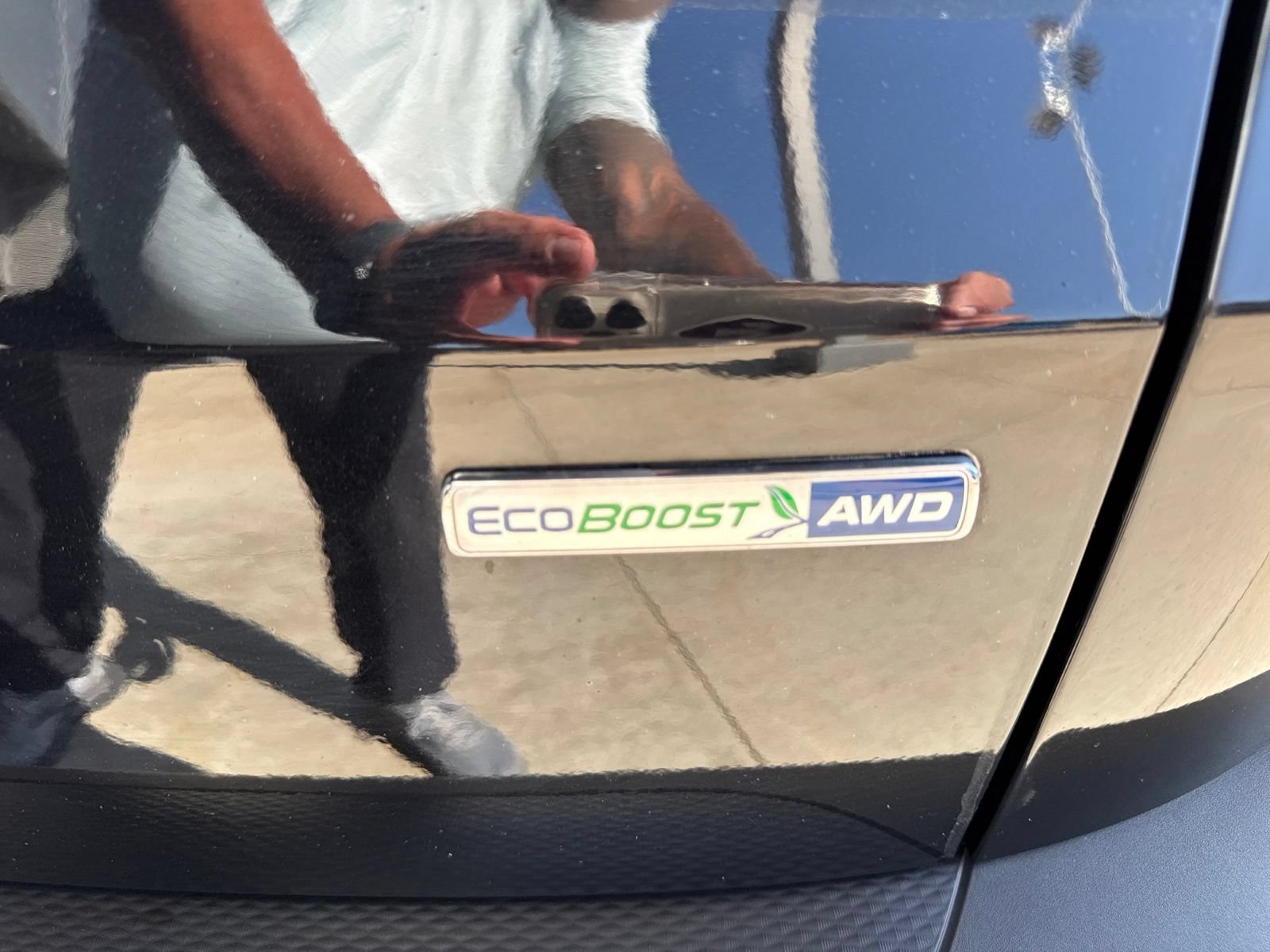 Certified 2020 Ford Escape SE AWD/4WD image 15