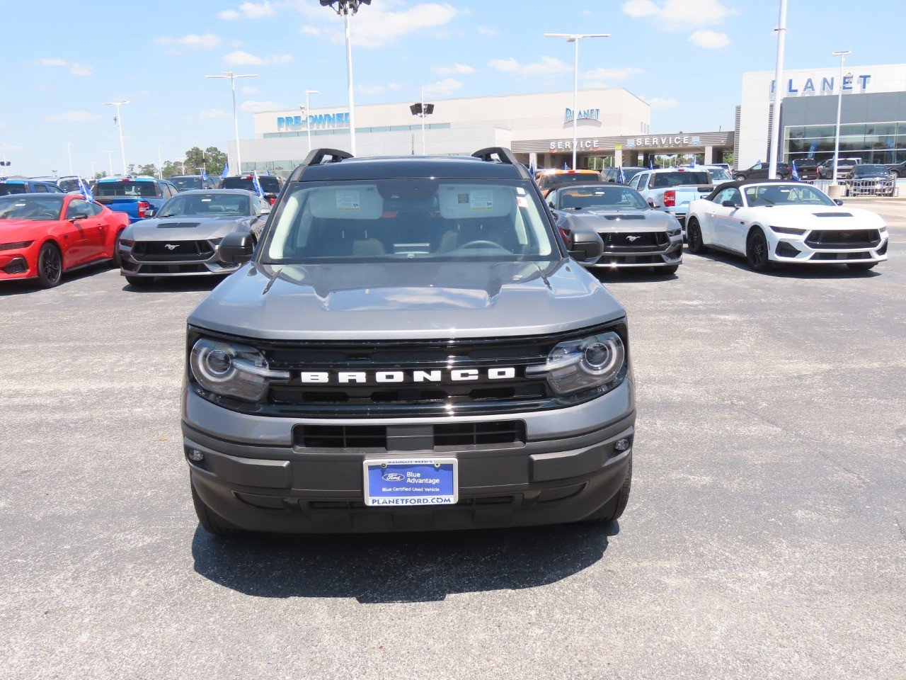 Certified 2024 Ford Bronco Sport Outer Banks w/ Tech Package AWD/4WD image 4