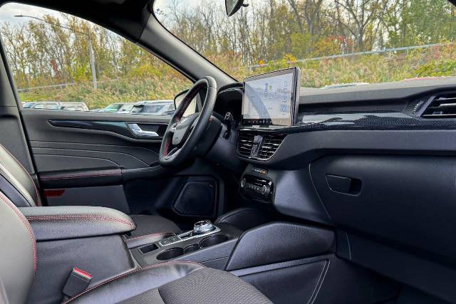 Certified 2023 Ford Escape ST-Line Select w/ Tech Pack #2 image 10