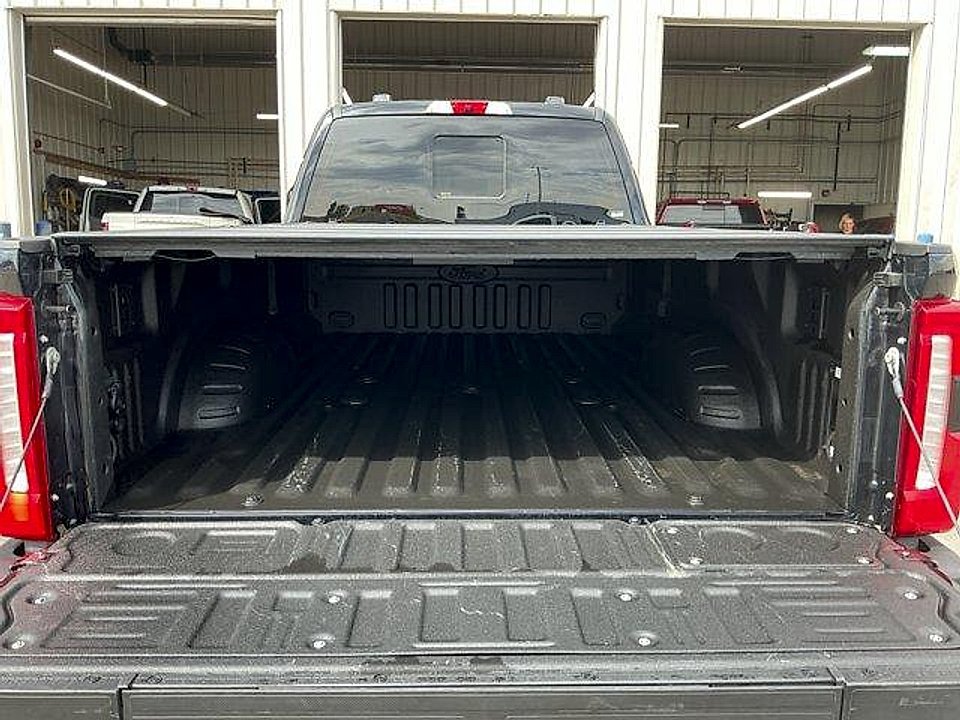 Certified 2025 Ford F350 King Ranch AWD/4WD image 21