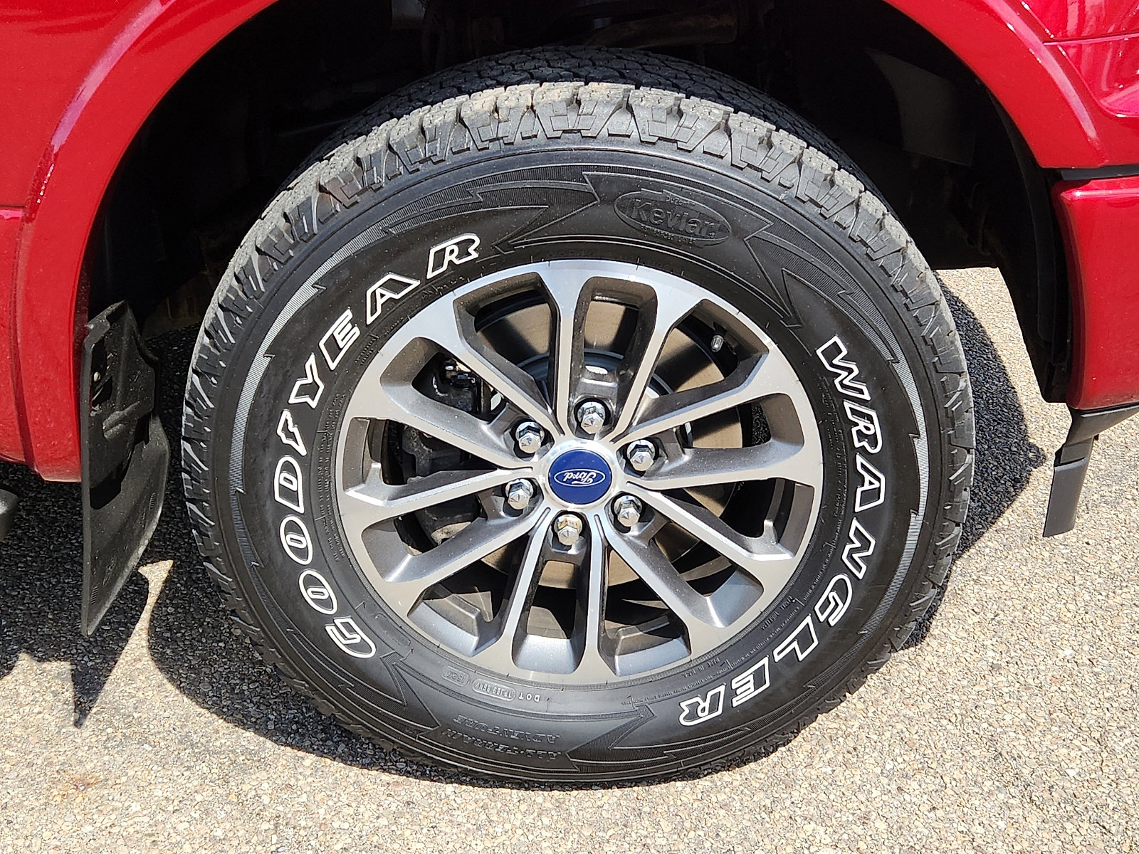 Certified 2018 Ford F150 XLT w/ Equipment Group 302A Luxury AWD/4WD image 8