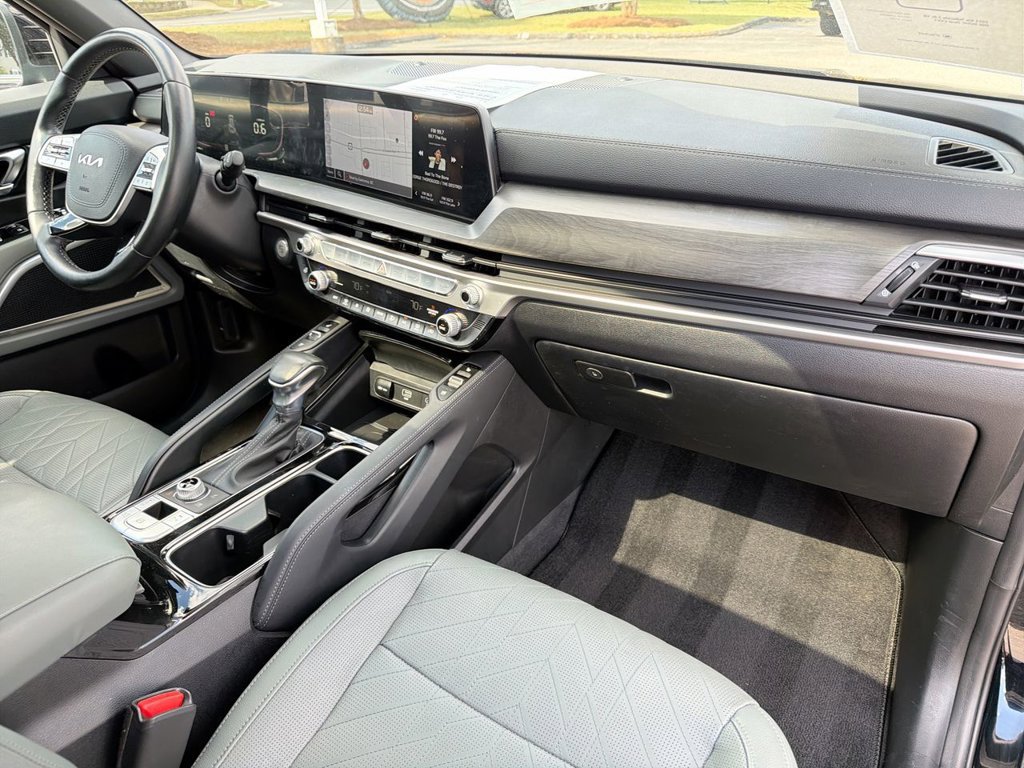 Used 2023 Kia Telluride EX X-Line AWD/4WD image 32