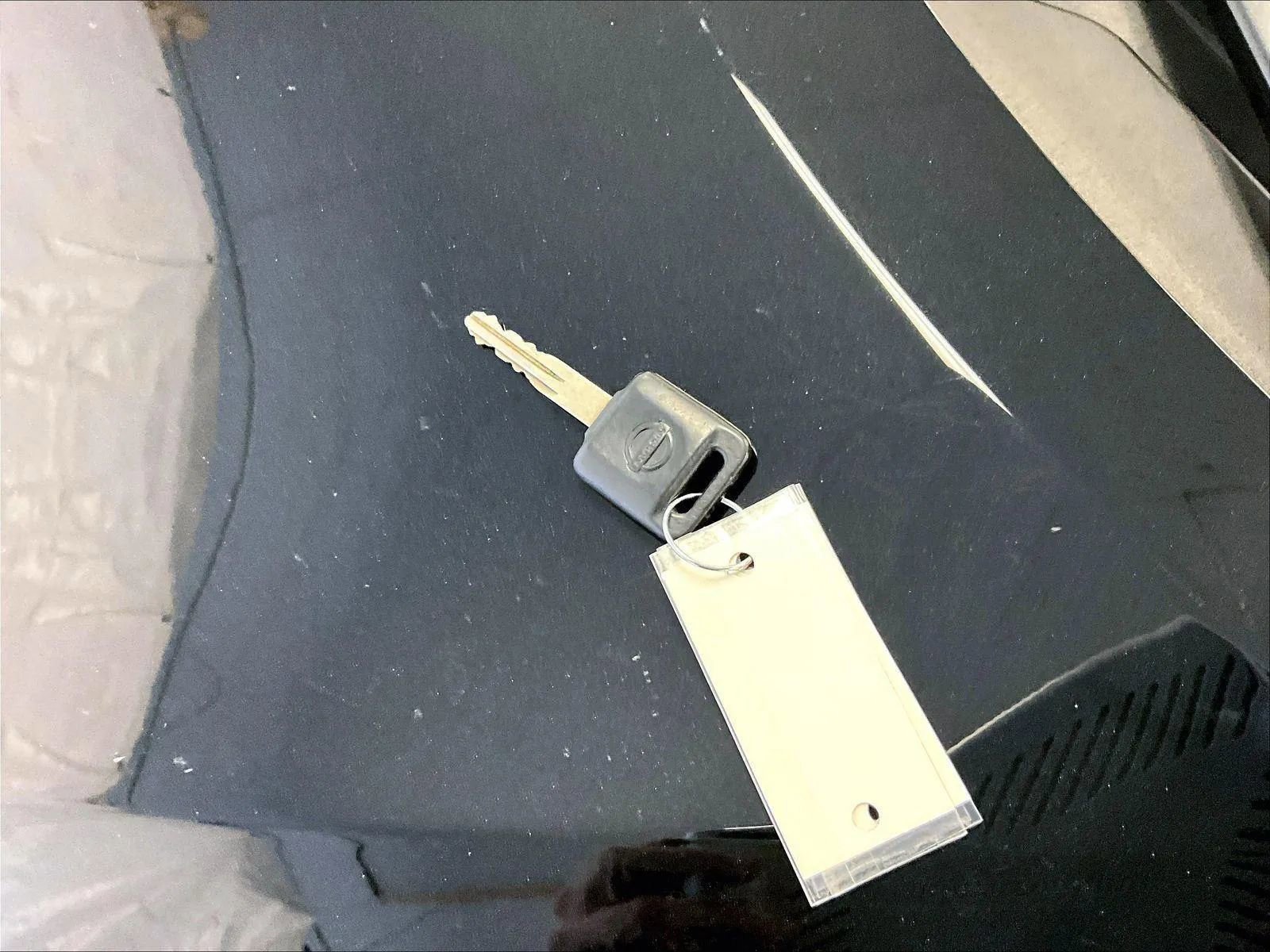 Used 2024 Nissan Versa S w/ Trunk Package image 9