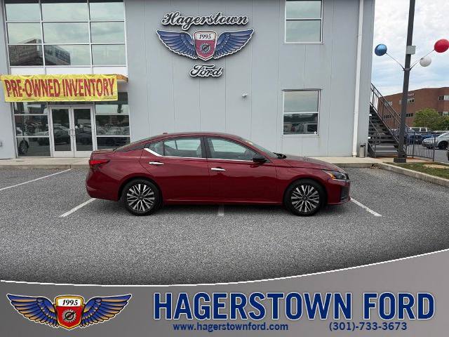 Used 2025 Nissan Altima 2.5 SV