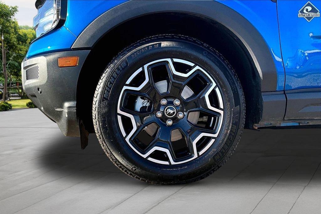 Certified 2025 Ford Bronco Sport Outer Banks w/ Outer Banks Tech Package+ image 9