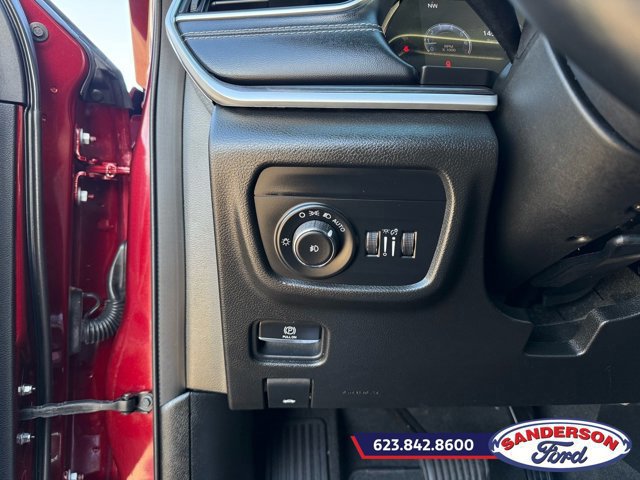 Used 2021 Jeep Grand Cherokee L Limited image 13