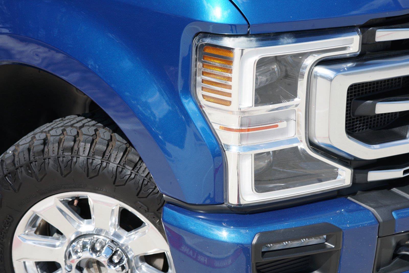 Certified 2022 Ford F350 Platinum AWD/4WD image 3
