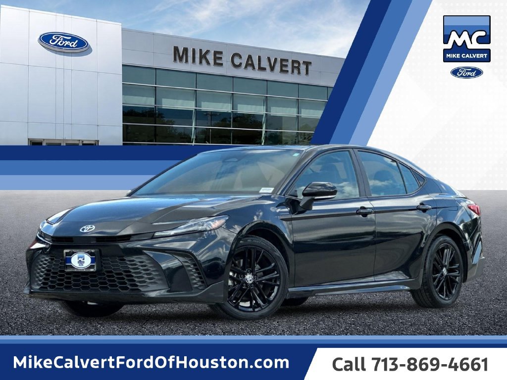 Used 2025 Toyota Camry SE