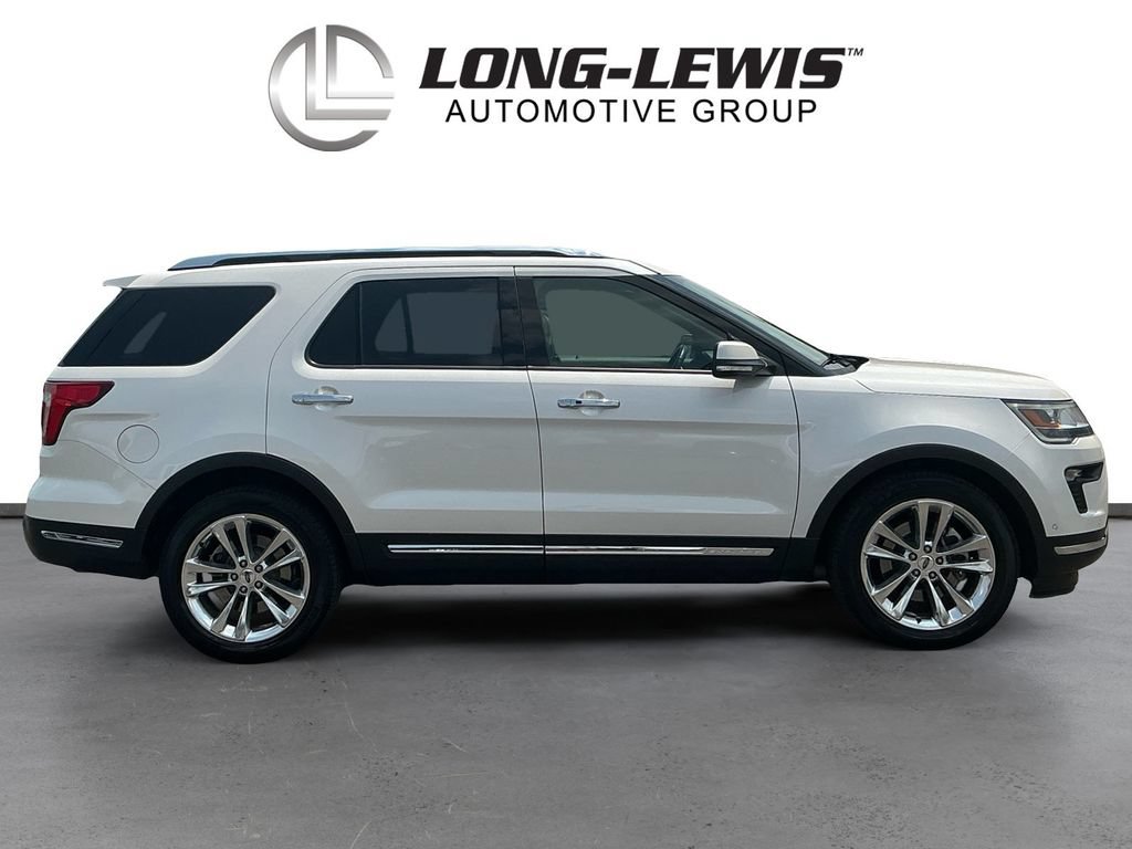 Certified 2018 Ford Explorer Limited w/ Equipment Group 301A FWD image 8