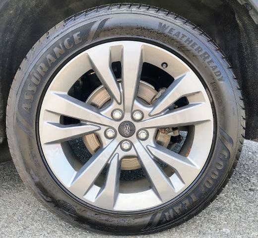 Certified 2021 Ford Explorer XLT w/ Equipment Group 202A AWD/4WD image 10