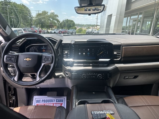 Used 2024 Chevrolet Silverado 2500 High Country w/ Technology Package AWD/4WD image 14