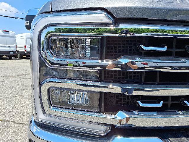 Certified 2024 Ford F250 Lariat w/ Lariat Ultimate Package AWD/4WD image 9