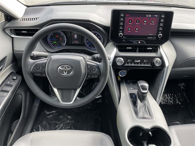 Used 2021 Toyota Venza LE image 9