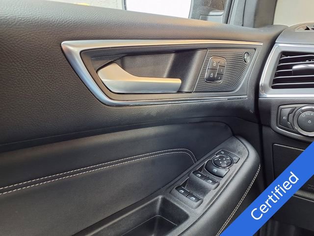 Certified 2024 Ford Edge Titanium w/ Equipment Group 301A AWD/4WD image 21