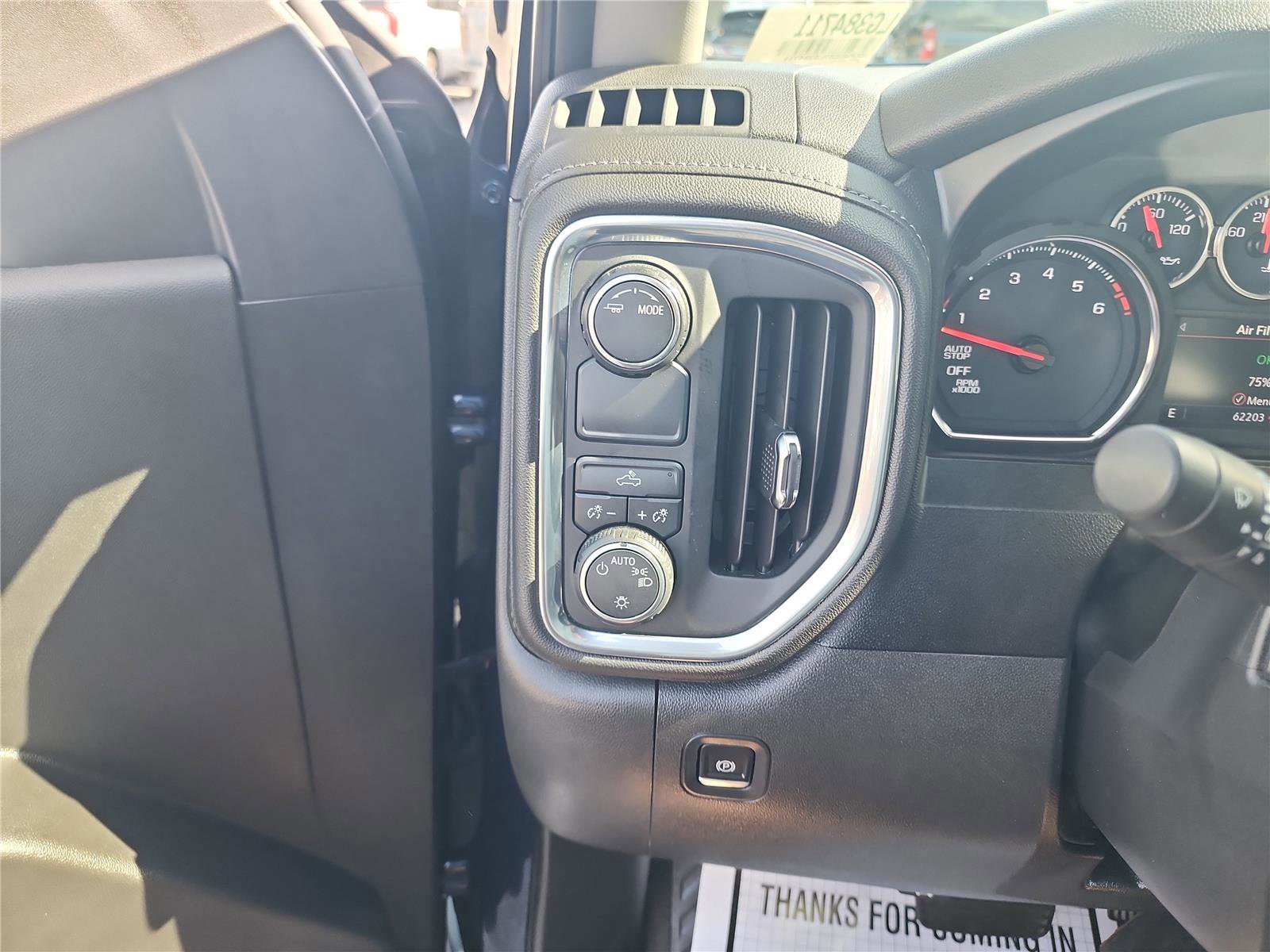 Used 2020 Chevrolet Silverado 1500 LT w/ All-Star Edition image 32