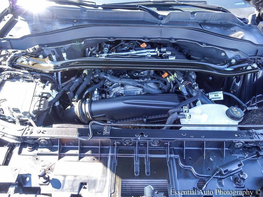 Certified 2025 Ford Explorer Platinum w/ LUX Leather Package image 31