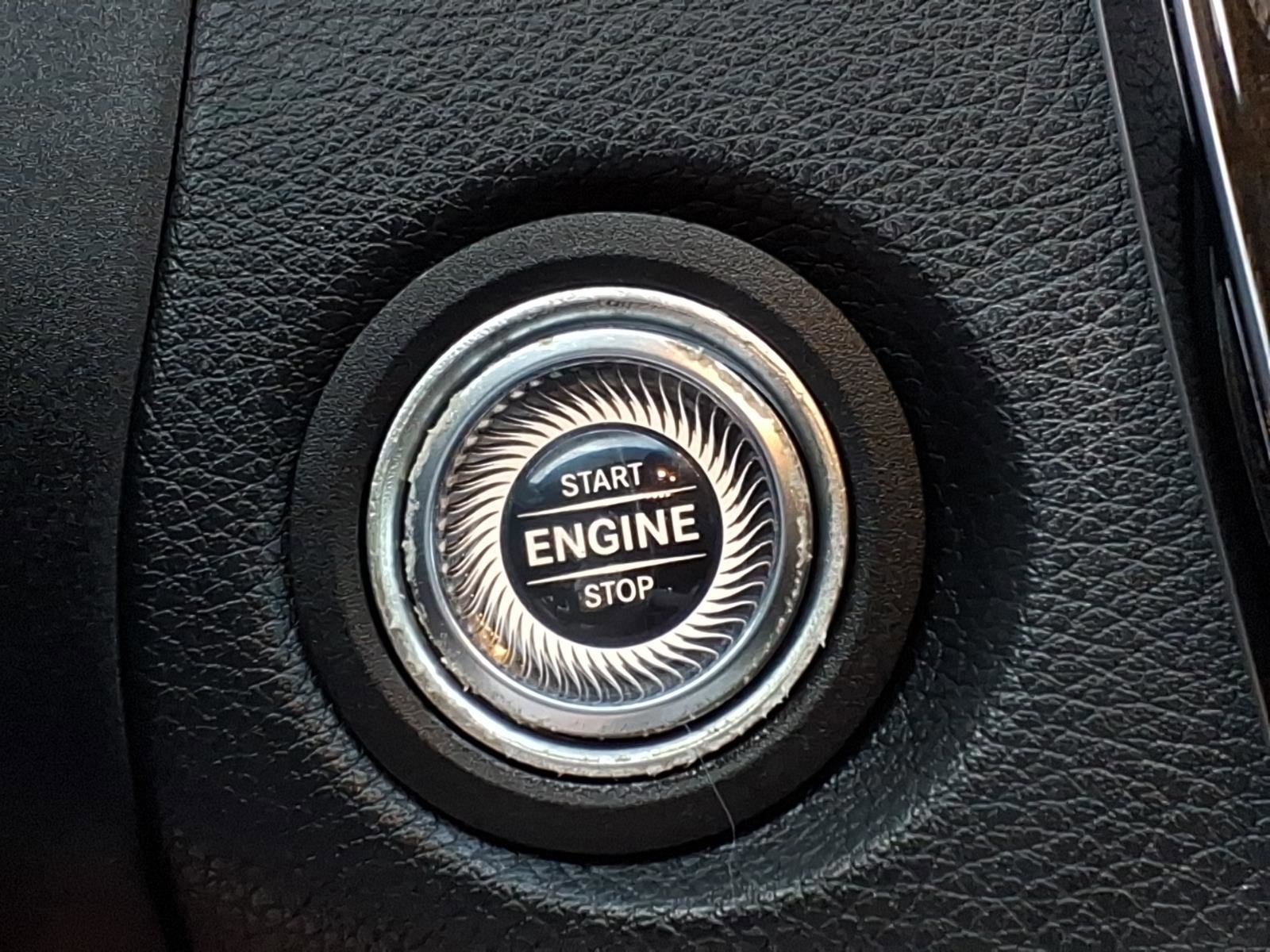 Used 2020 Mercedes-Benz C 300 Sedan image 22