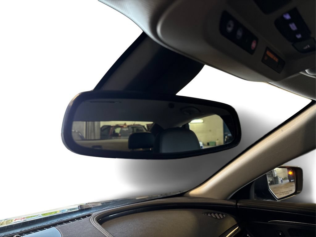 Used 2020 Chevrolet Impala LT w/ LT Convenience Package FWD image 28