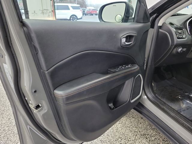 Used 2020 Jeep Compass Limited image 6