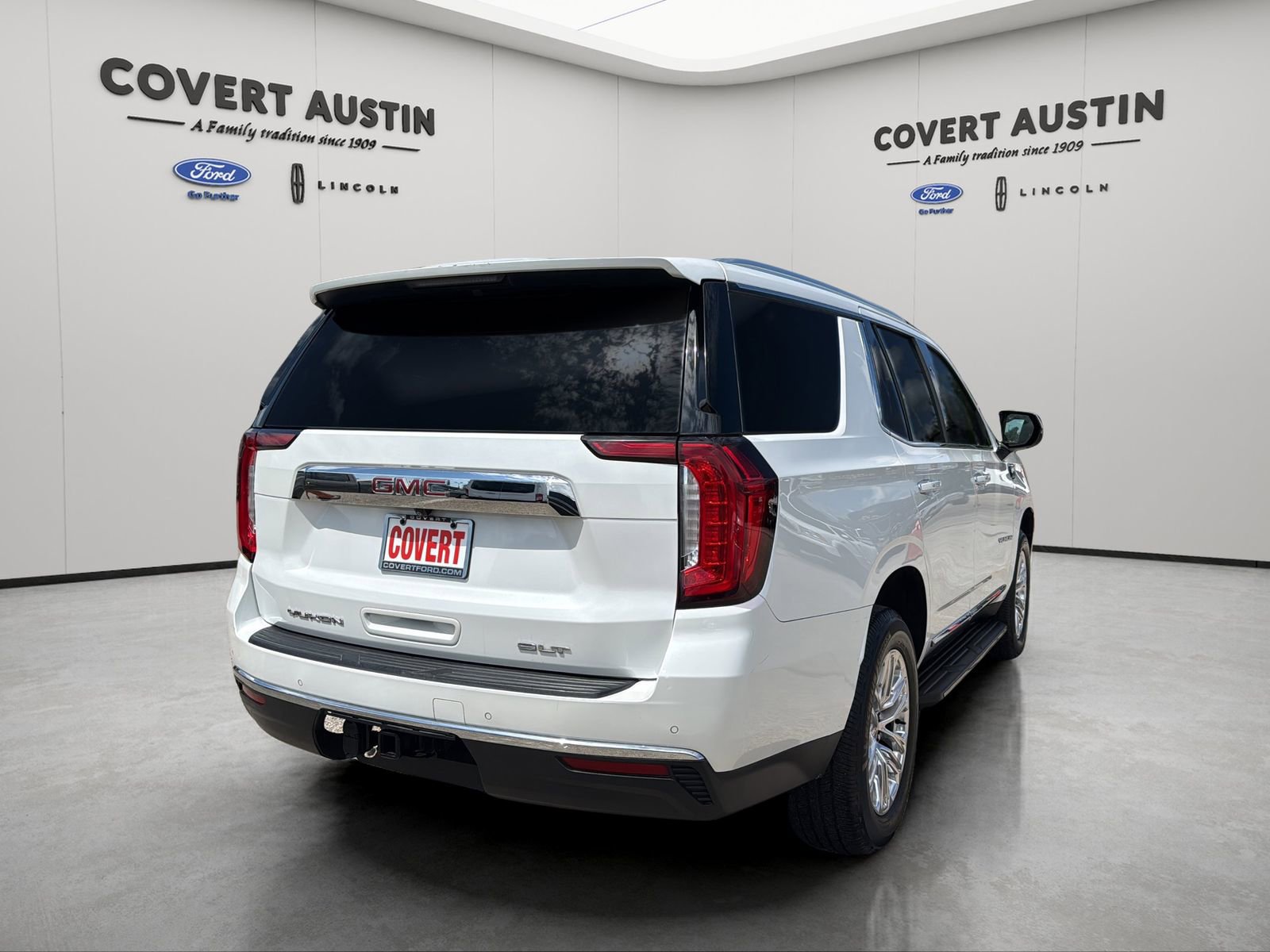 Used 2021 GMC Yukon SLT w/ SLT Premium Package RWD image 5