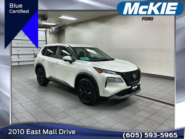 Used 2022 Nissan Rogue SV