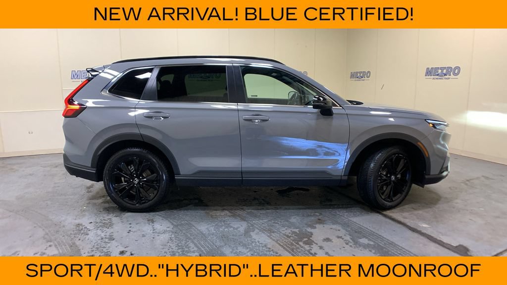 Used 2023 Honda CR-V Sport Touring image 2