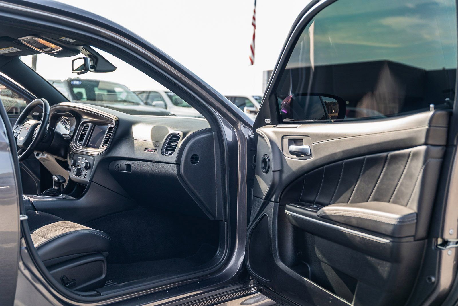 Used 2023 Dodge Charger Scat Pack w/ Plus Group image 7