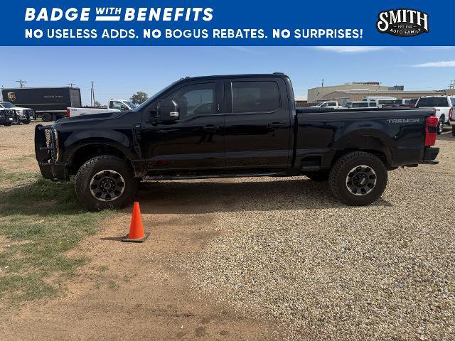 Certified 2024 Ford F250 XLT w/ Black Appearance Package AWD/4WD image 7