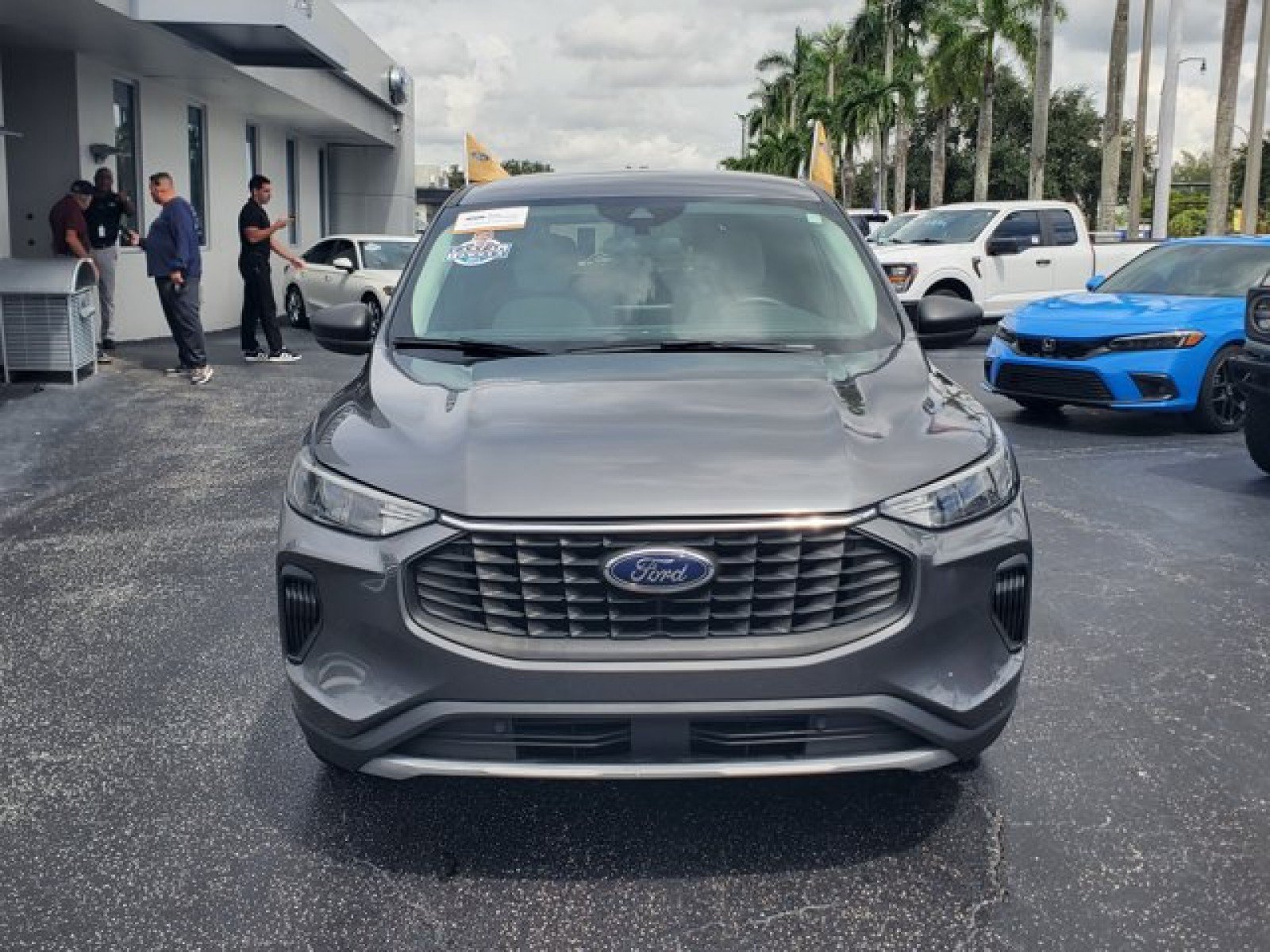 Certified 2023 Ford Escape Active FWD image 2