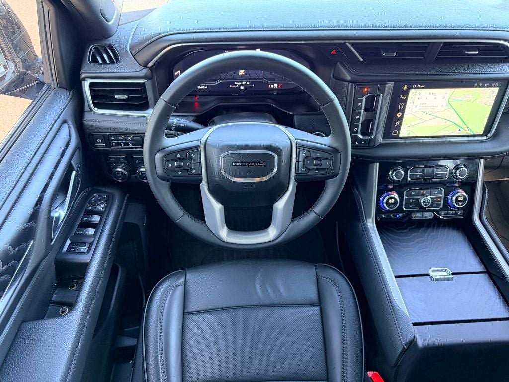 Used 2023 GMC Yukon Denali w/ Max Trailering Package AWD/4WD image 18