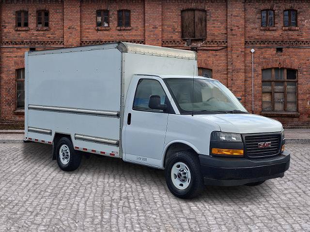 Used 2021 GMC Savana 3500 w/ Power Convenience Package RWD image 3