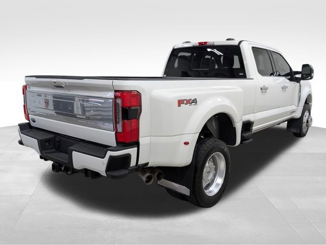 Certified 2025 Ford F450 Platinum w/ Platinum Plus Package image 2