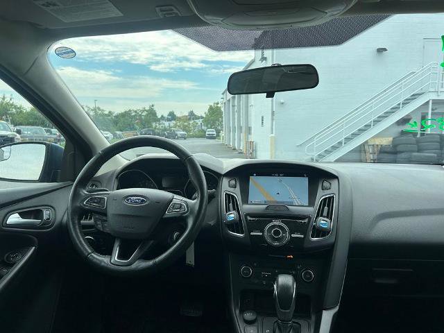 Certified 2018 Ford Focus SEL w/ Cold Weather Package FWD image 9