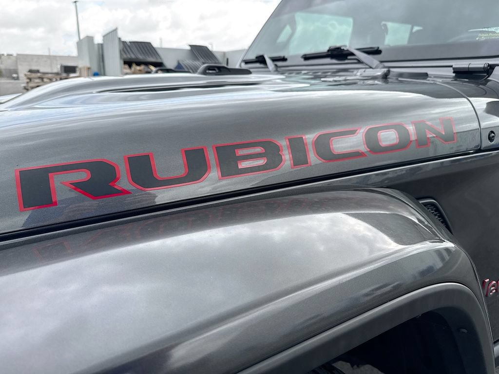 Used 2023 Jeep Gladiator Rubicon w/ Trailer Tow Package AWD/4WD image 3