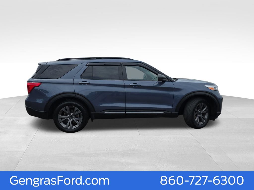 Certified 2021 Ford Explorer XLT w/ Equipment Group 202A AWD/4WD image 9