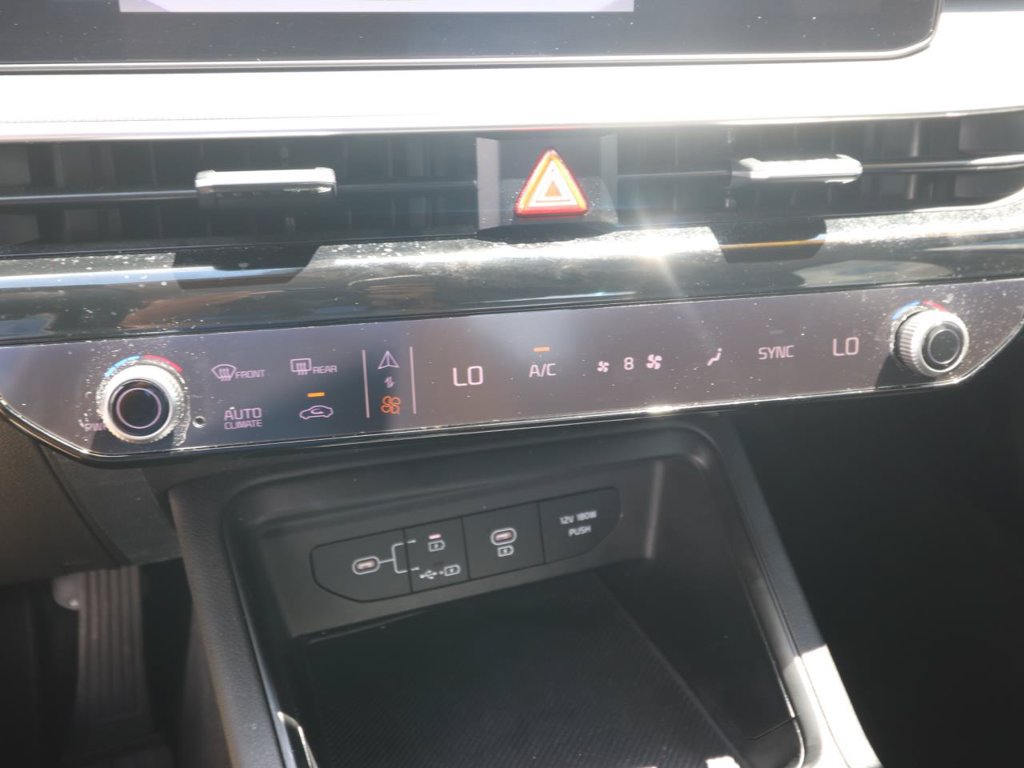 Used 2025 Kia K5 LXS FWD image 19