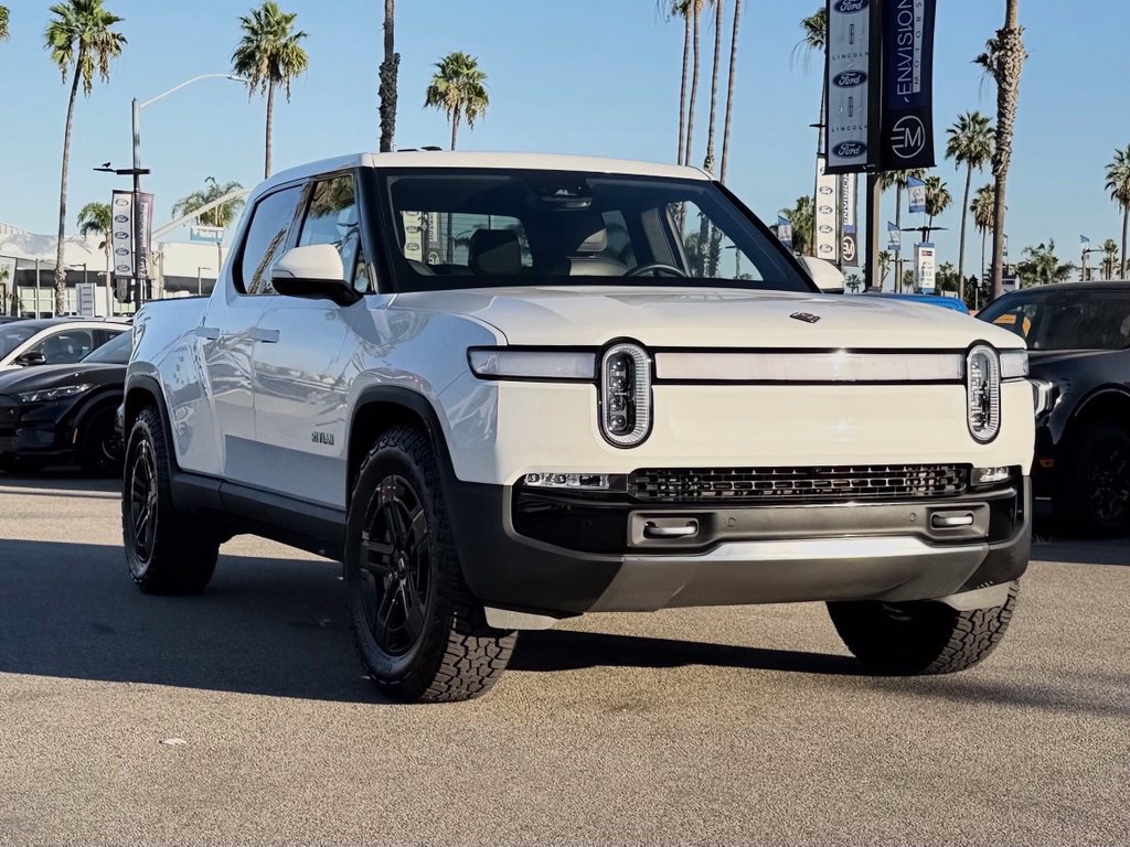 Used 2024 Rivian R1T Adventure Dual AWD/4WD image 2