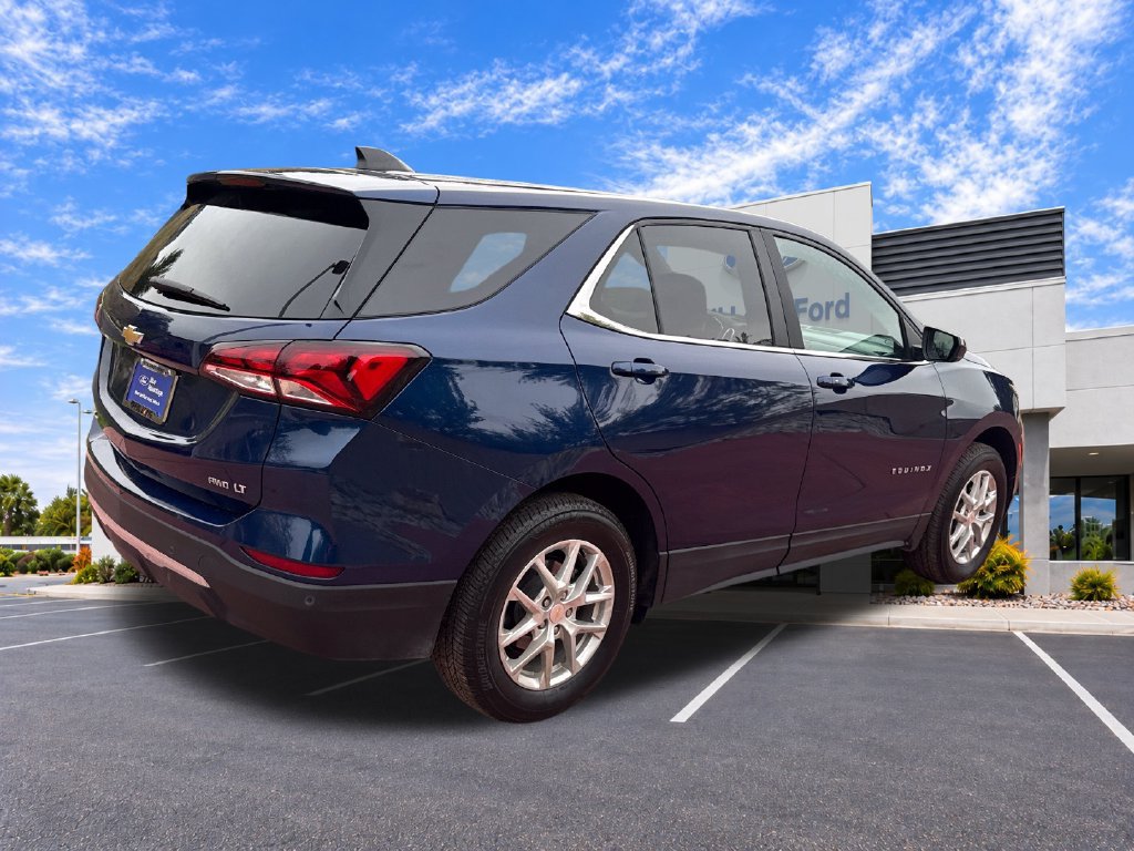 Used 2022 Chevrolet Equinox LT AWD/4WD image 9