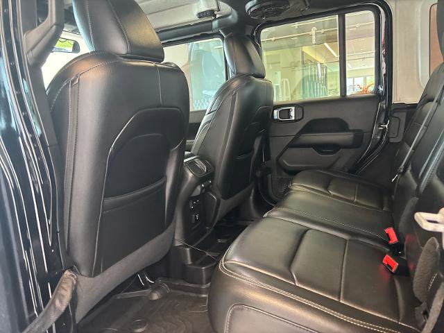 Used 2020 Jeep Wrangler Unlimited Sahara w/ Cold Weather Group AWD/4WD image 12