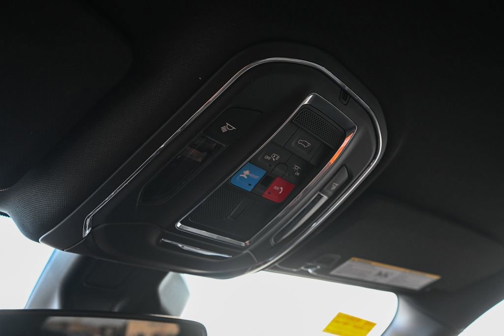Used 2023 Jeep Grand Cherokee L Laredo AWD/4WD image 46