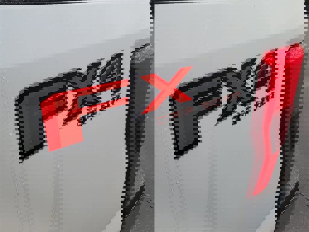 Certified 2019 Ford F250 Lariat w/ Lariat Ultimate Package image 7