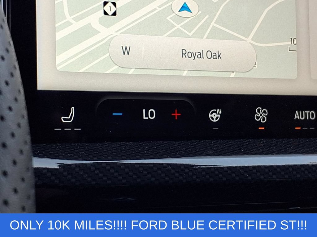 Certified 2024 Ford Escape ST-Line w/ Tech Pack #1 AWD/4WD image 5