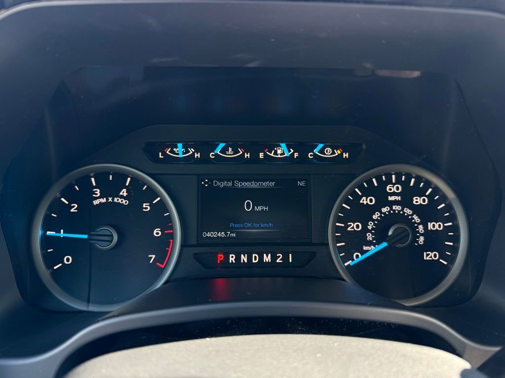 Certified 2017 Ford F150 XLT w/ Equipment Group 302A Luxury image 6