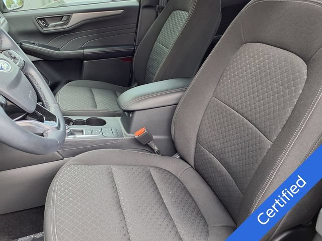 Certified 2024 Ford Escape Active AWD/4WD image 3